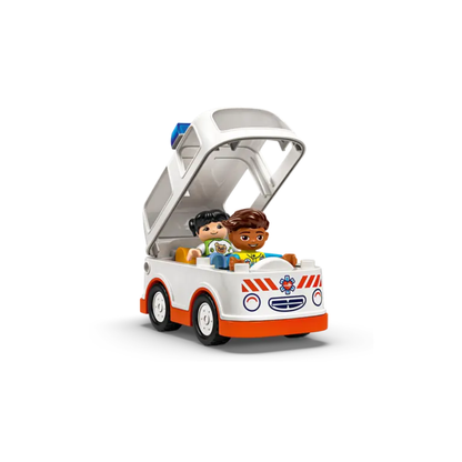 10447 - Ambulancia y Conductor